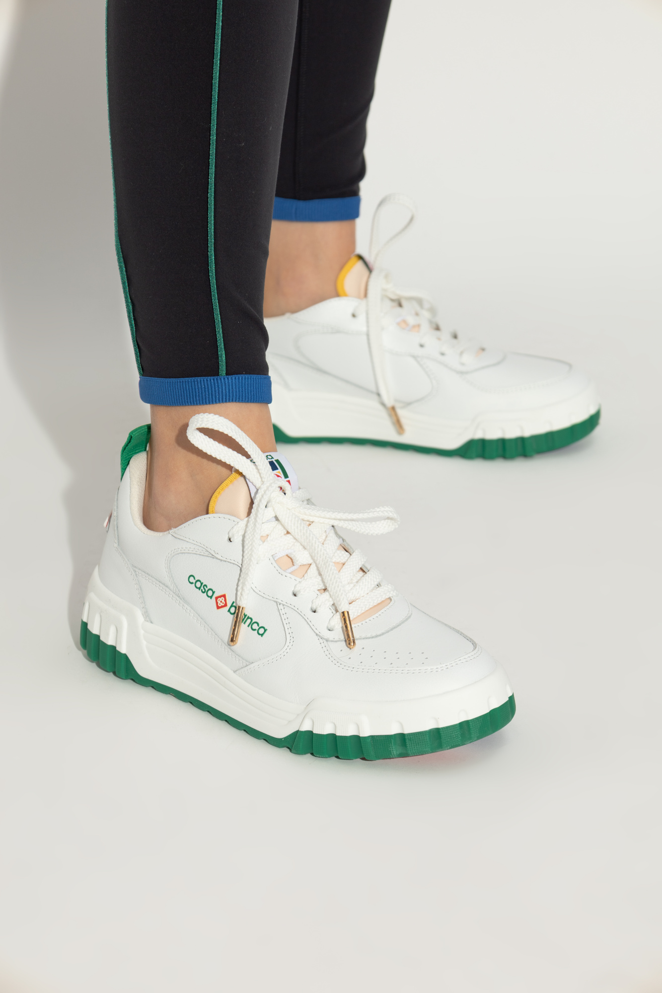 スニーカー CASABLANCA Women Sneakers 412509 APS25 SNK 017 WHITE Women's Court White & Multicolour Sneakers | Casablanca Paris